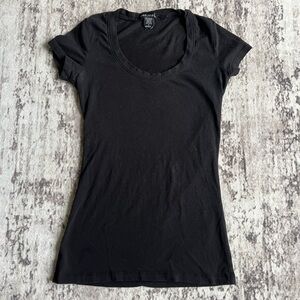 Wet Seal Black Fitted Short Sleeve T-shirt  size Small